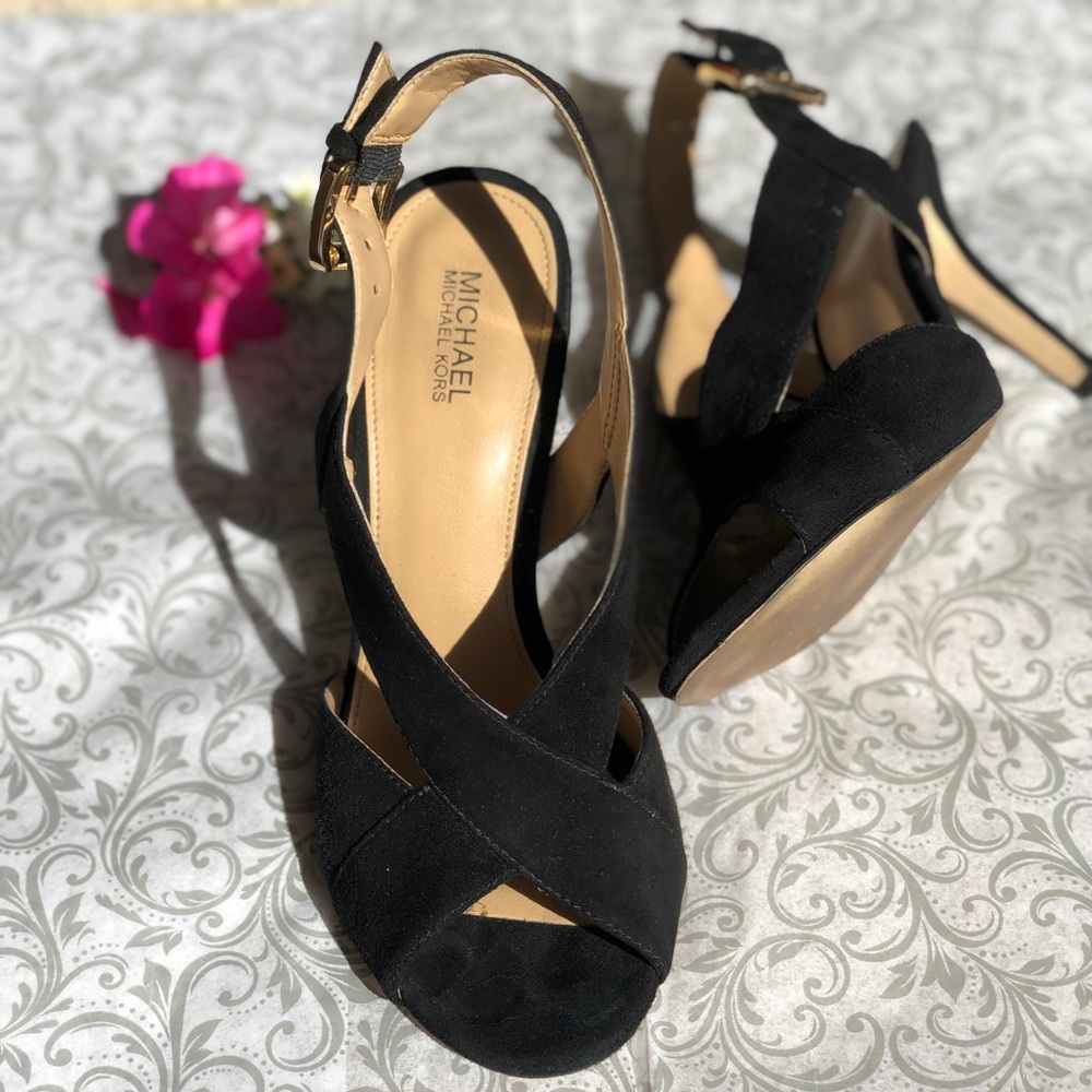 Suede Micheal Kors 👠 shoes